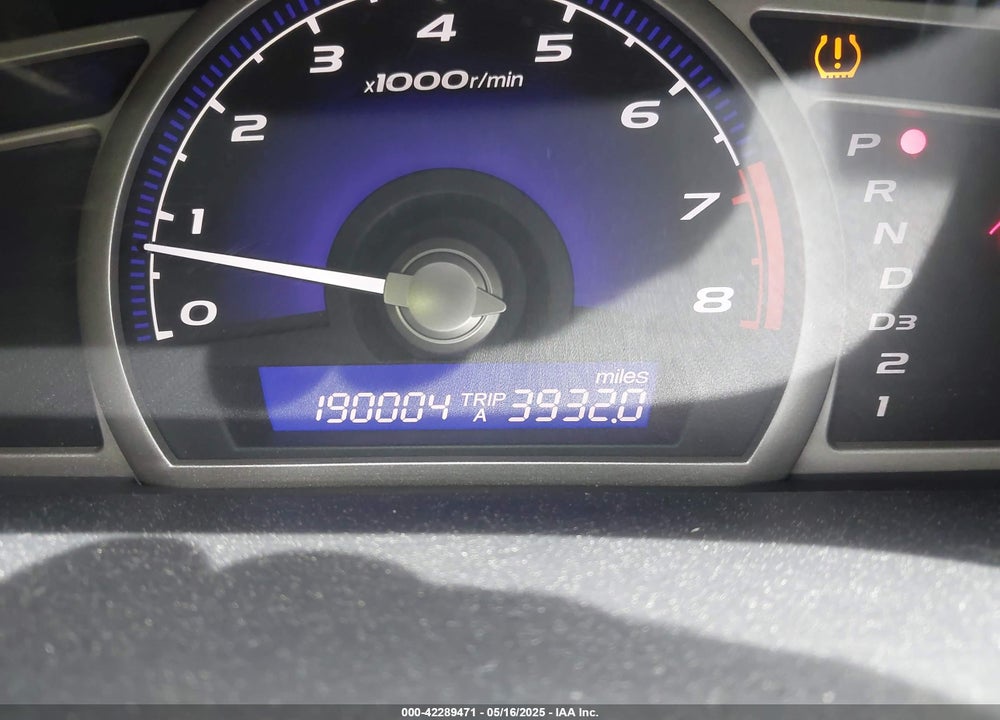 2008 HONDA CIVIC VIN: 2HGFA16558H322853