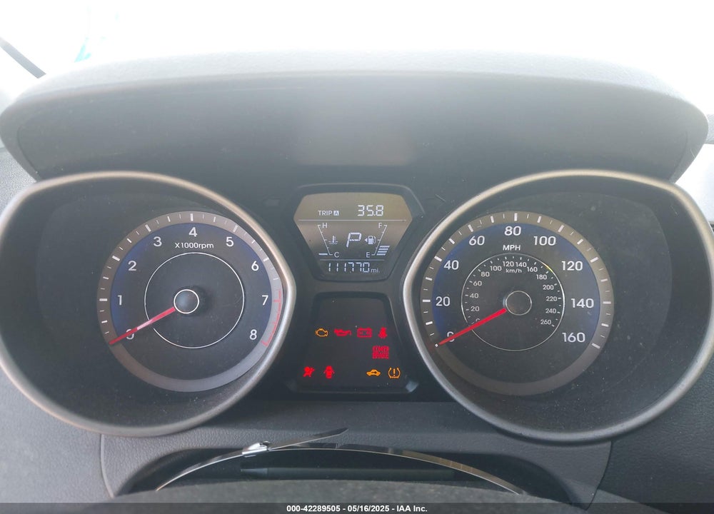 2014 HYUNDAI ELANTRA VIN: KMHDH6AH3EU024029
