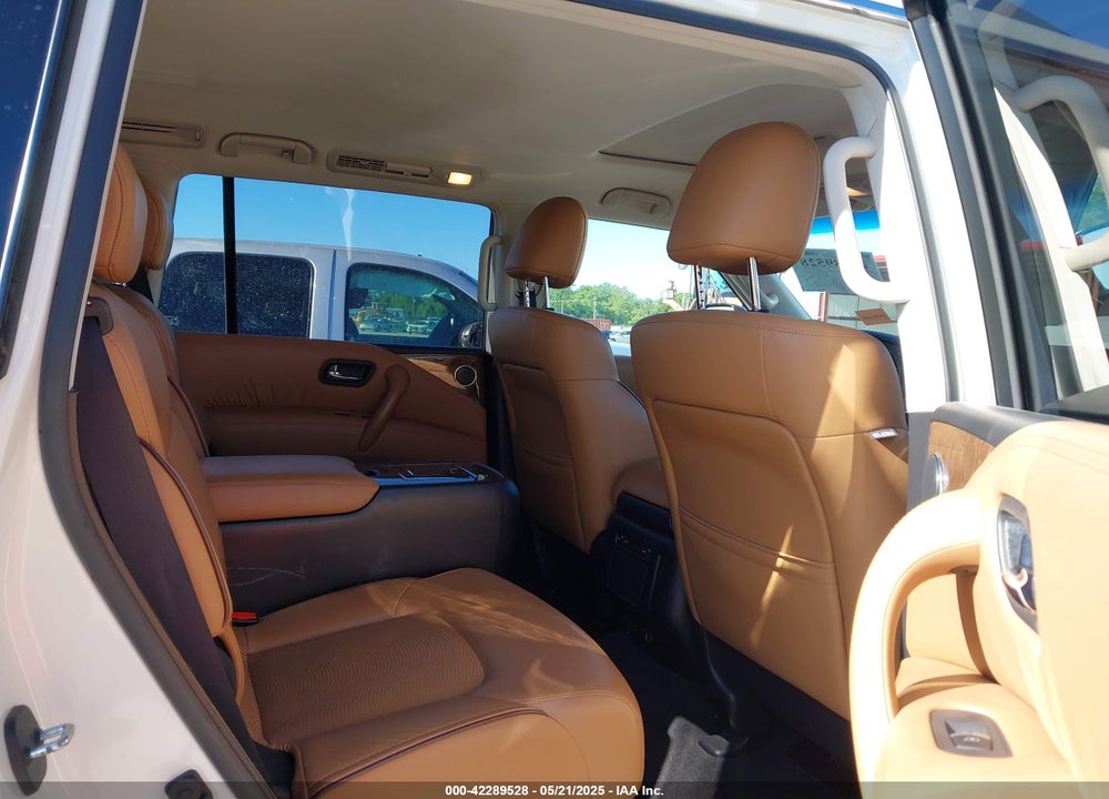 2017 INFINITI QX80 SIGNATURE EDITION VIN: JN8AZ2NE2H9156885