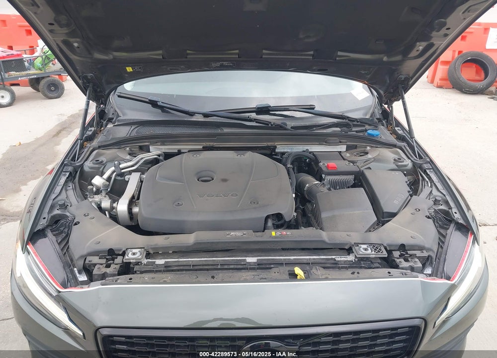2020 VOLVO S60 VIN: 7JR102FK3LG047013