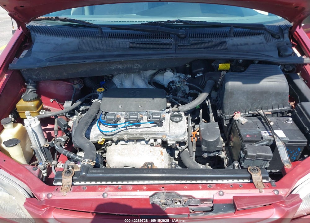 2000 TOYOTA SIENNA XLE VIN: 4T3ZF13C8YU197573