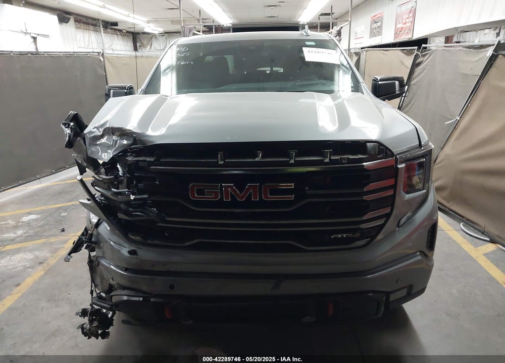 2025 GMC SIERRA 1500 4WD SHORT BOX AT4 VIN: 3GTUUEE86SG154454