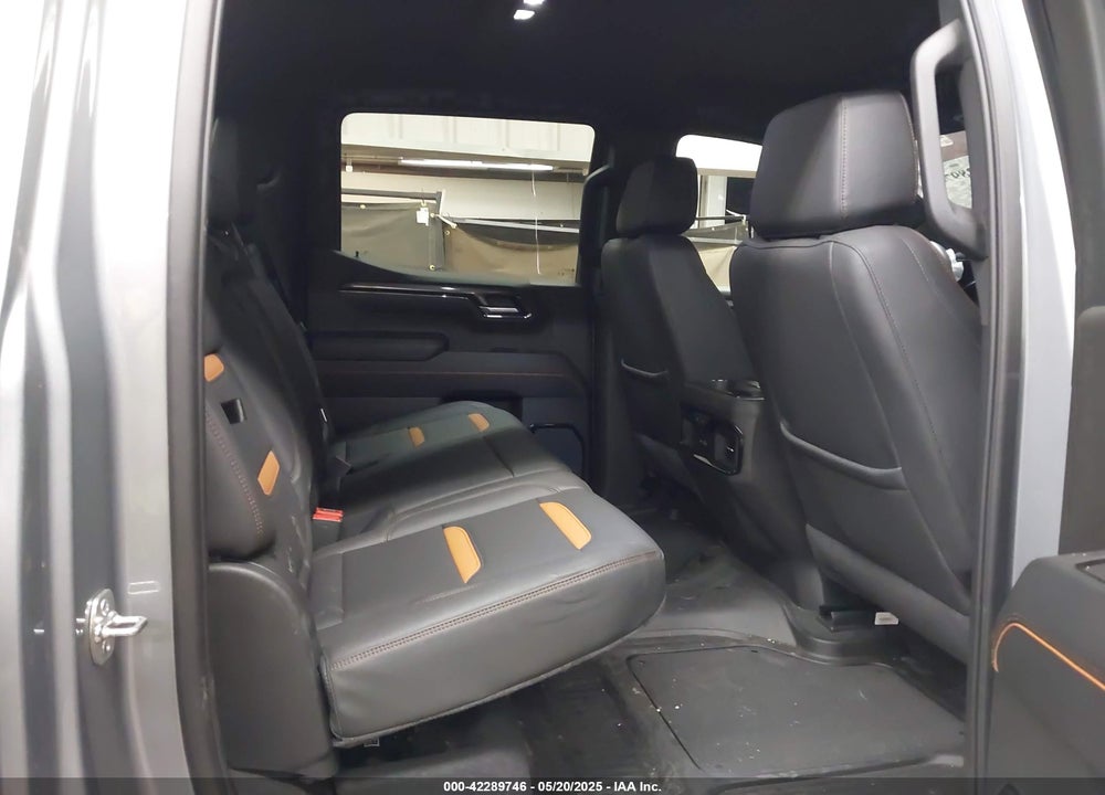 2025 GMC SIERRA 1500 4WD SHORT BOX AT4 VIN: 3GTUUEE86SG154454