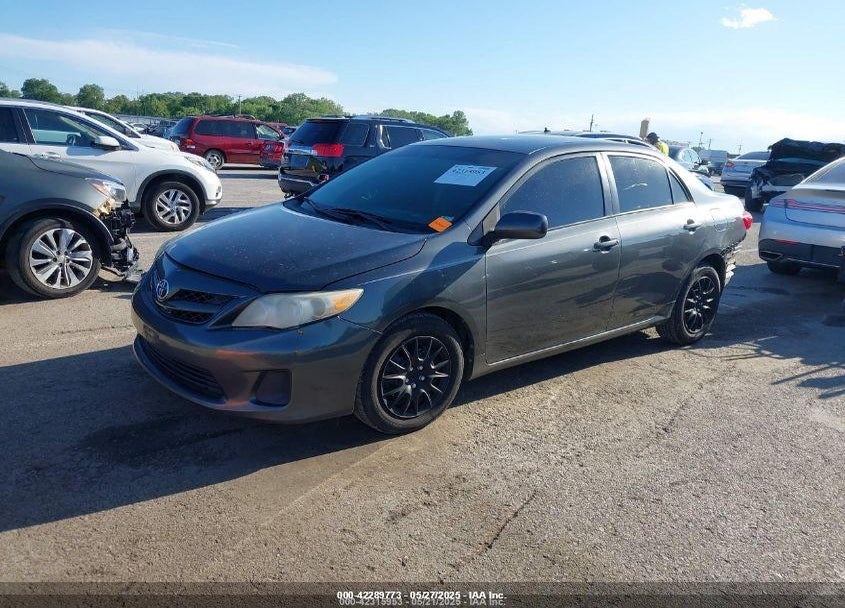 2011 TOYOTA COROLLA LE VIN: 2T1BU4EE1BC677625