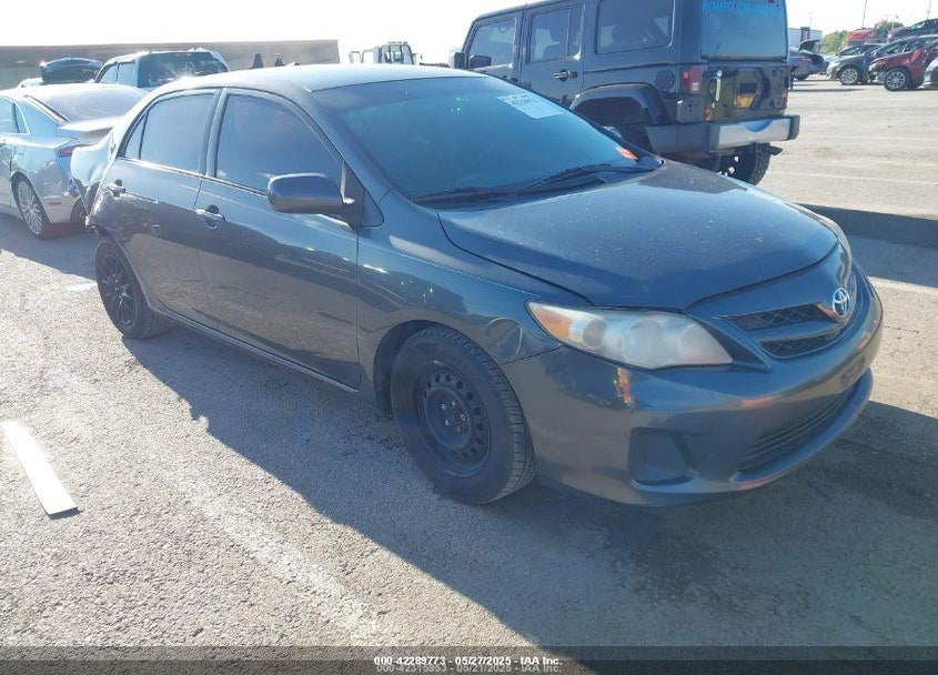 2011 TOYOTA COROLLA LE VIN: 2T1BU4EE1BC677625