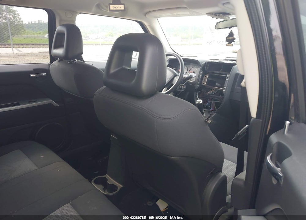 2008 JEEP PATRIOT VIN: 1J8FF28W98D798783
