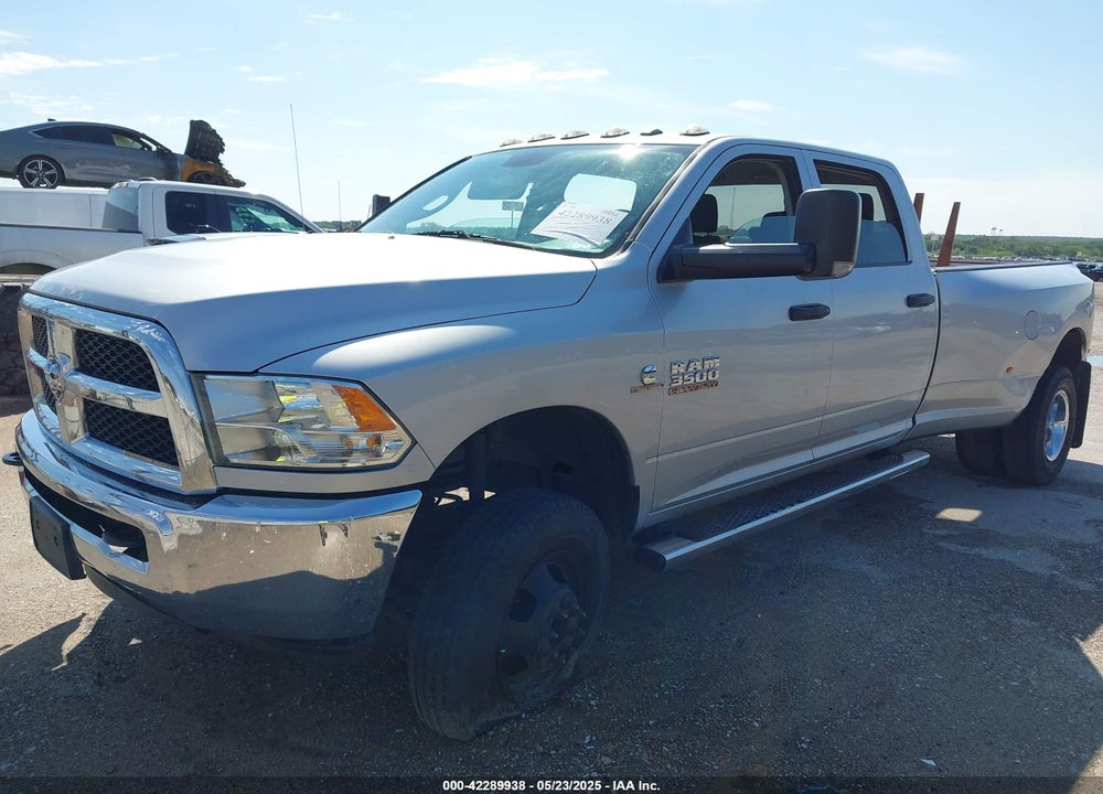 2018 RAM 3500 TRADESMAN  4X4 8' BOX VIN: 3C63RRGL3JG360875