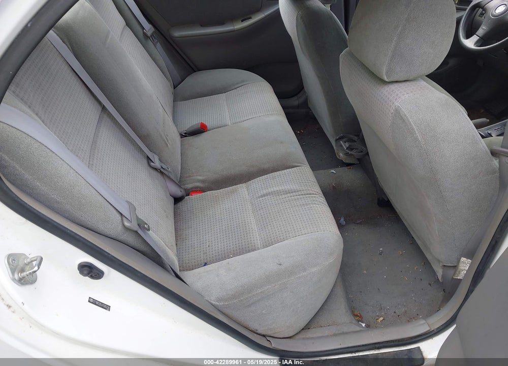 2007 TOYOTA COROLLA CE VIN: 2T1BR32E47C852361
