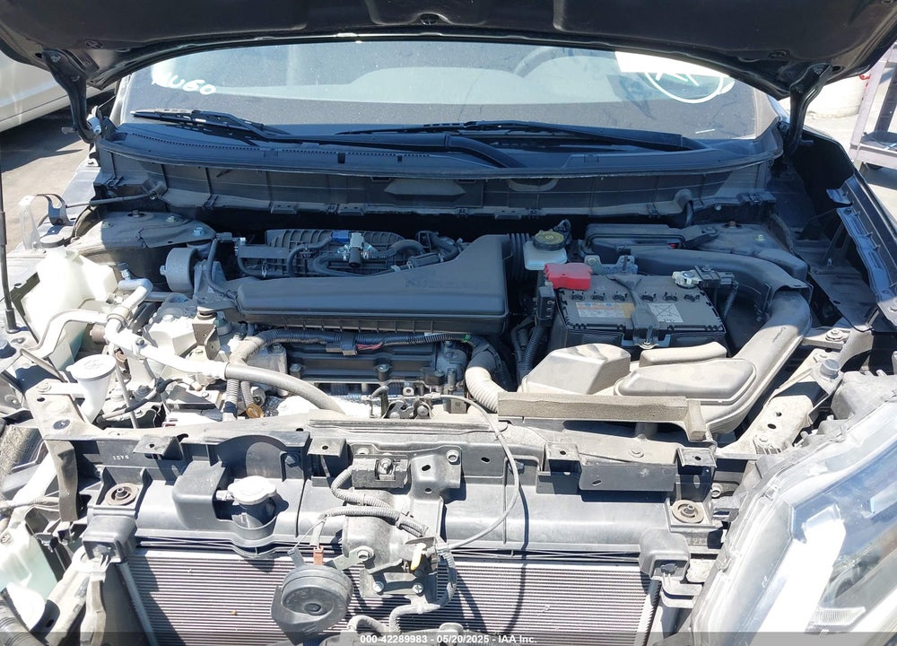 2019 NISSAN ROGUE SV VIN: JN8AT2MT8KW261182