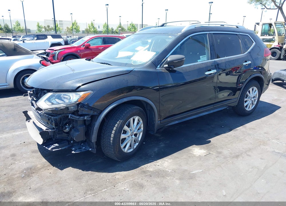 2019 NISSAN ROGUE SV VIN: JN8AT2MT8KW261182