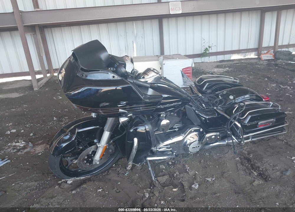 2013 HARLEY-DAVIDSON FLTRU VIN: 1HD1KGM33DB600547