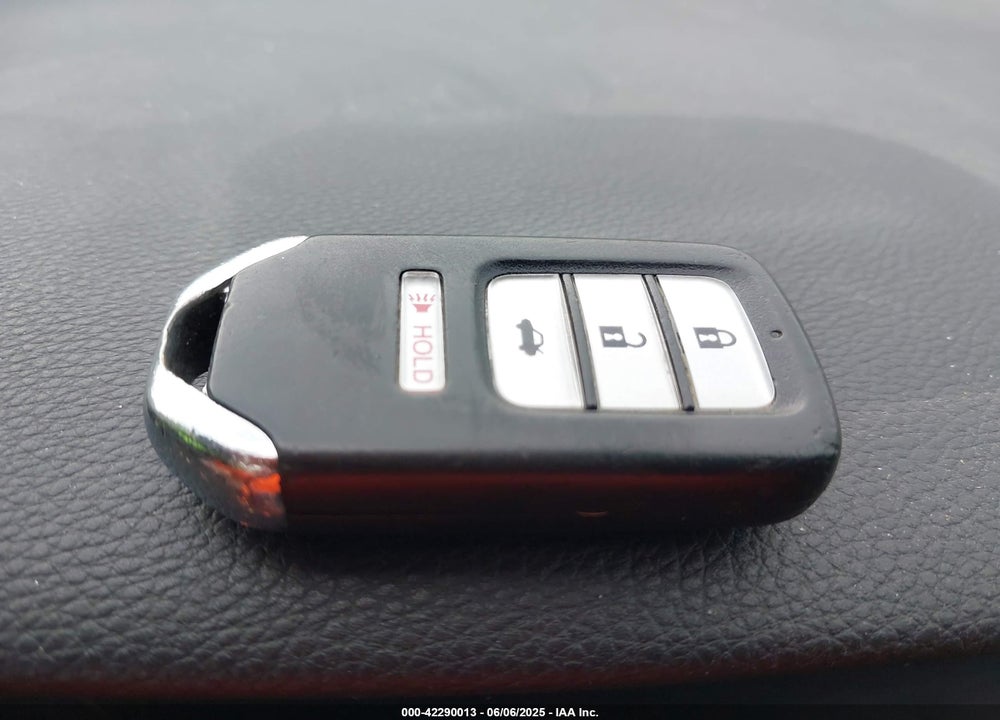 2014 HONDA ACCORD VIN: 1HGCT1B80EA007756