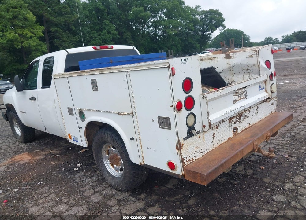 2009 CHEVROLET SILVERADO 2500HD VIN: 1GCHK49649E137146