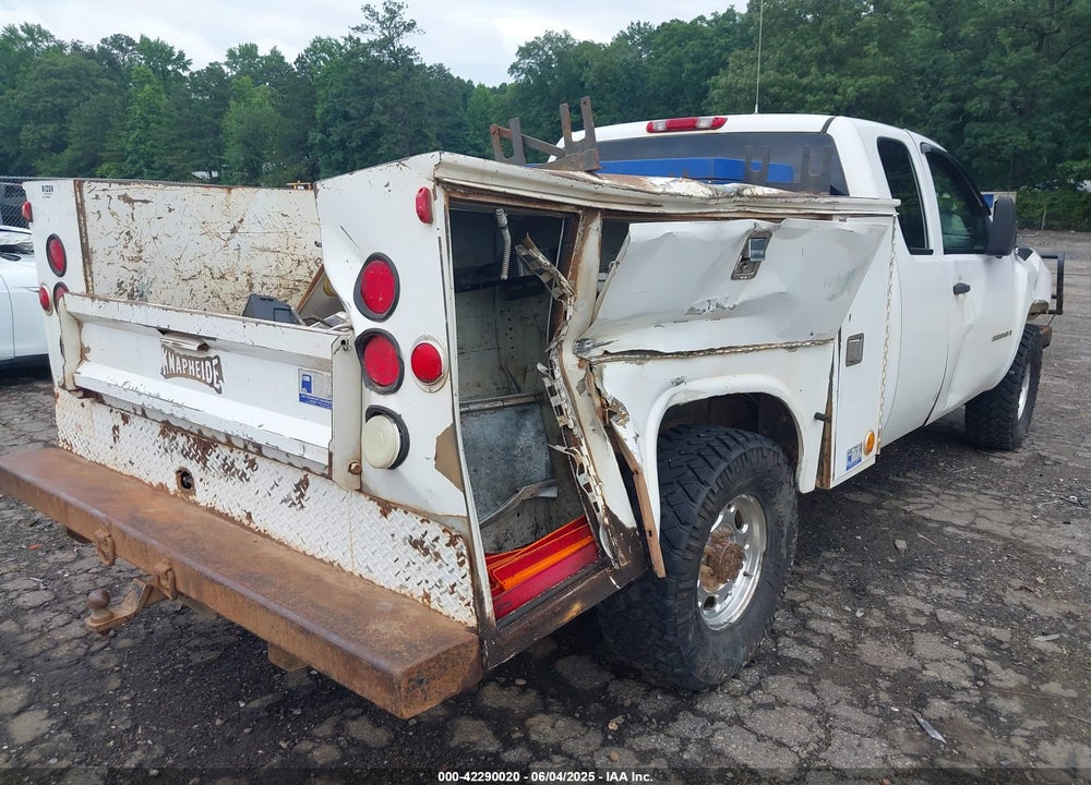 2009 CHEVROLET SILVERADO 2500HD VIN: 1GCHK49649E137146