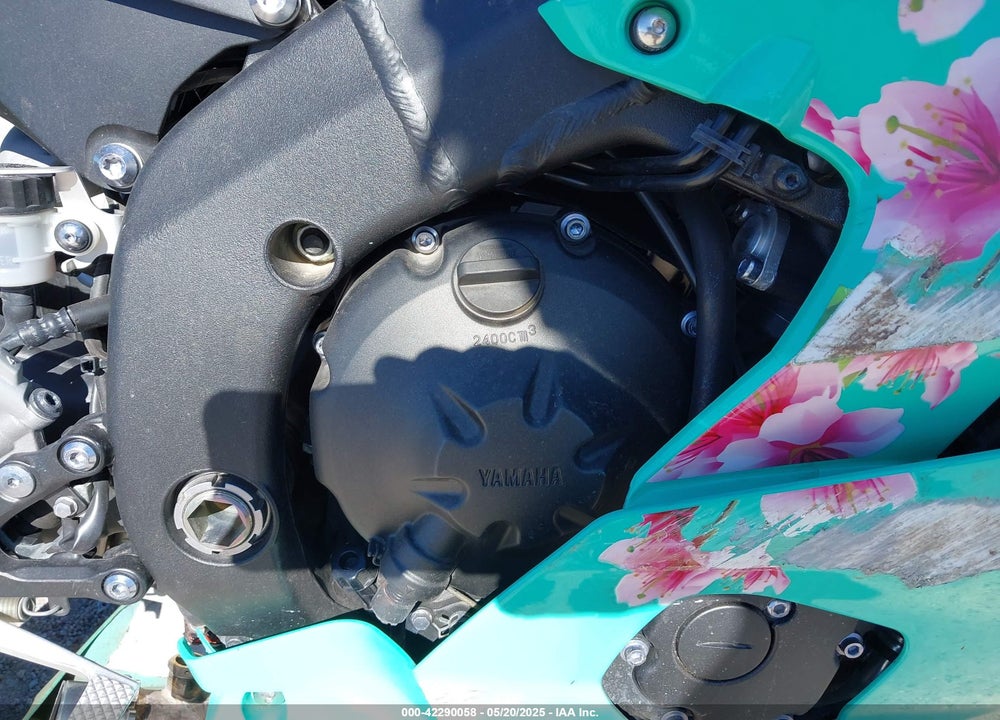 2020 YAMAHA YZFR6 VIN: JYARJ28E8LA006011