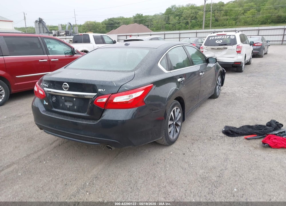 2017 NISSAN ALTIMA VIN: 1N4AL3APXHC113611