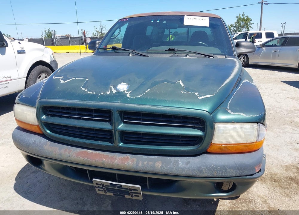 2000 DODGE DAKOTA SLT/SPORT VIN: 1B7GL22X0YS524339