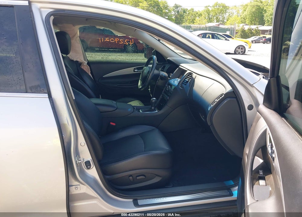 2017 INFINITI QX50 VIN: JN1BJ0RP0HM384648