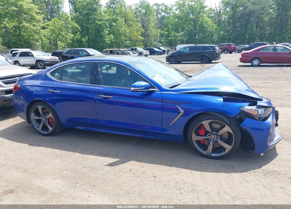 2019 GENESIS G70 VIN: KMTG34LE1KU040136