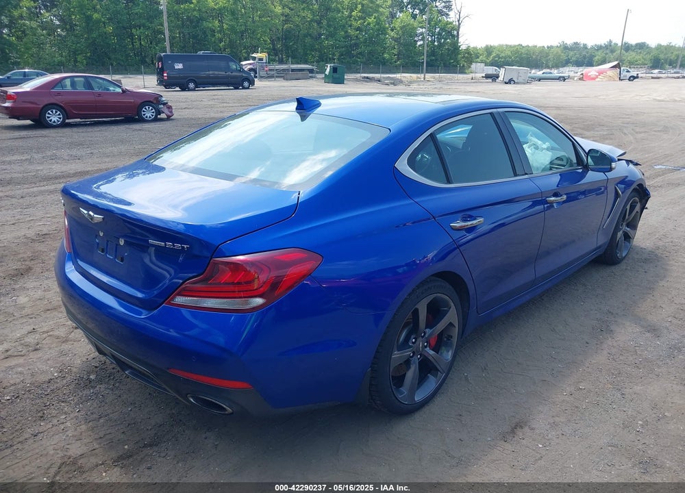 2019 GENESIS G70 VIN: KMTG34LE1KU040136