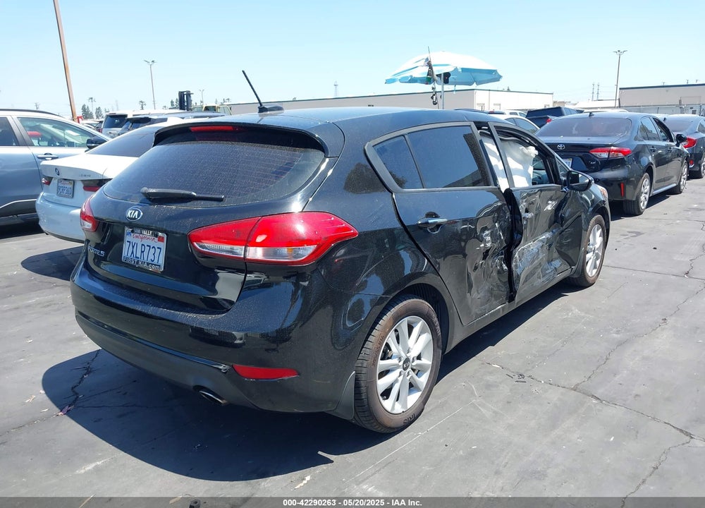 2017 KIA FORTE LX VIN: KNAFK5A8XH5680393