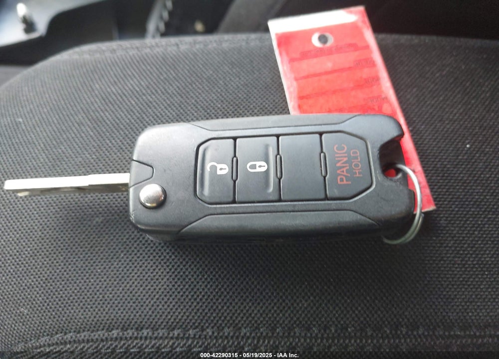 2015 JEEP RENEGADE VIN: ZACCJBBT1FPC17542