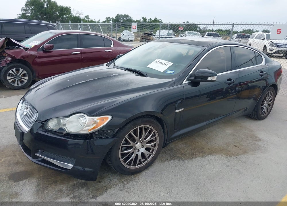 2009 JAGUAR XF LUXURY VIN: SAJWA05B39HR38513