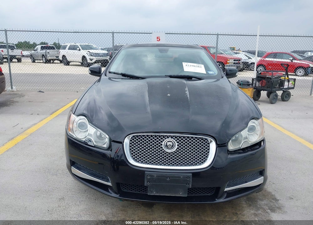 2009 JAGUAR XF LUXURY VIN: SAJWA05B39HR38513