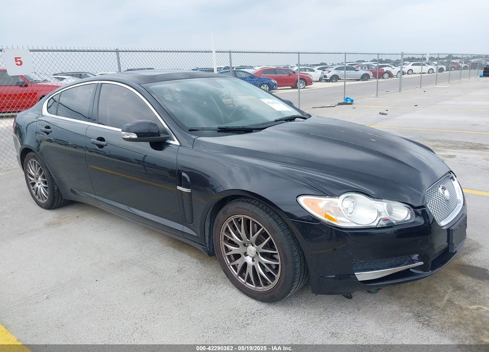 2009 JAGUAR XF LUXURY VIN: SAJWA05B39HR38513