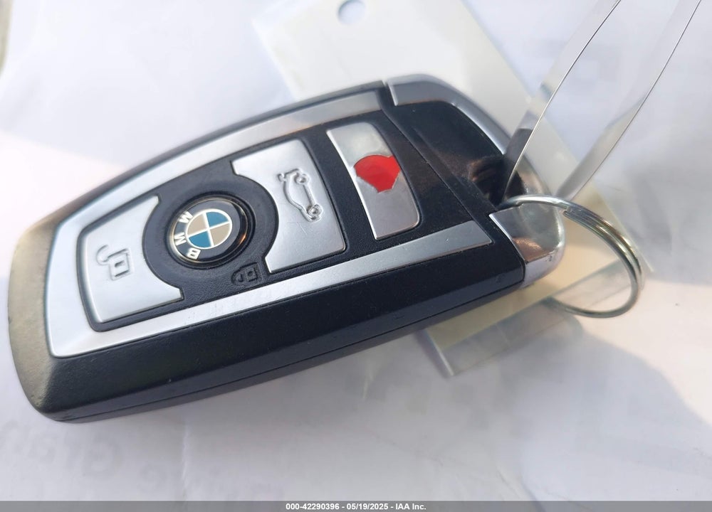 2015 BMW 6 SERIES VIN: WBA6B4C58FD761070