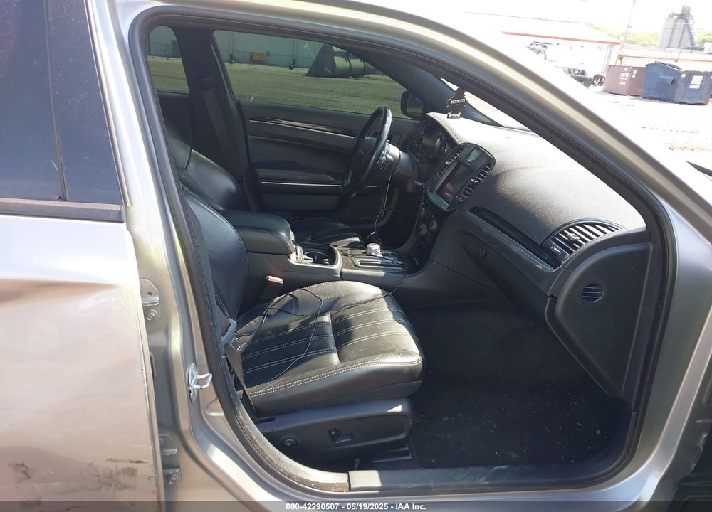 2018 CHRYSLER 300 VIN: 2C3CCABG5JH264062
