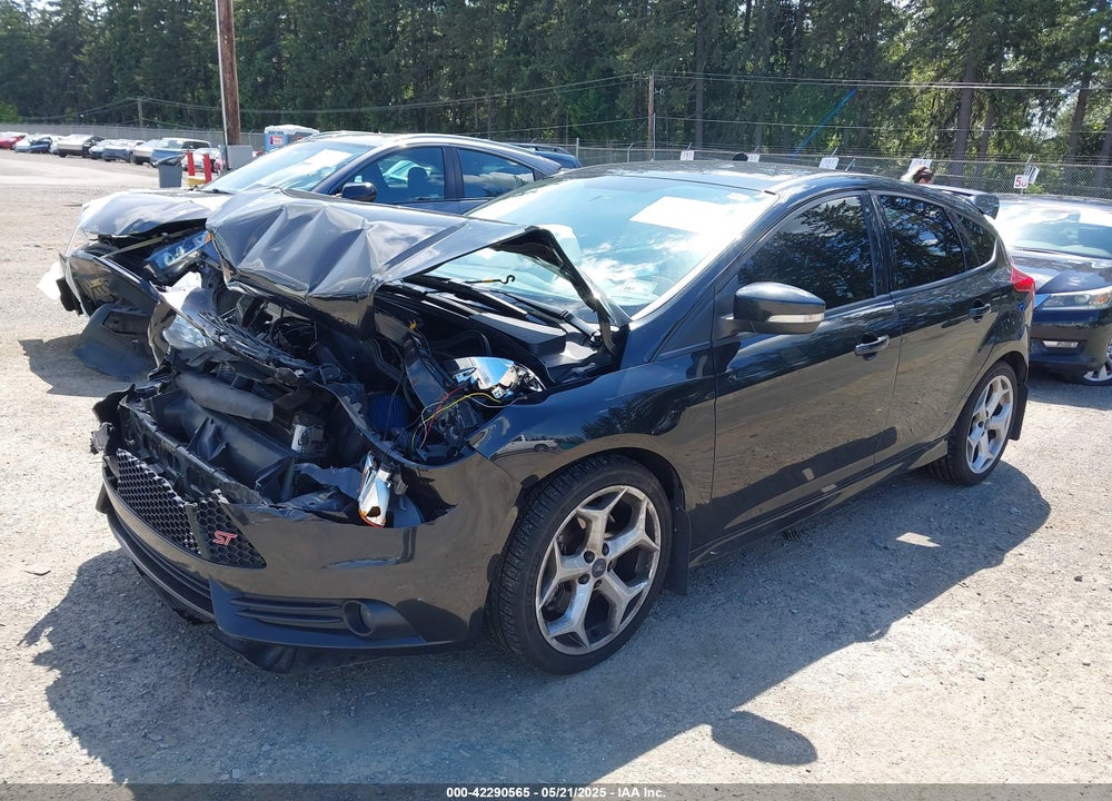 2014 FORD FOCUS ST VIN: 1FADP3L92EL124095