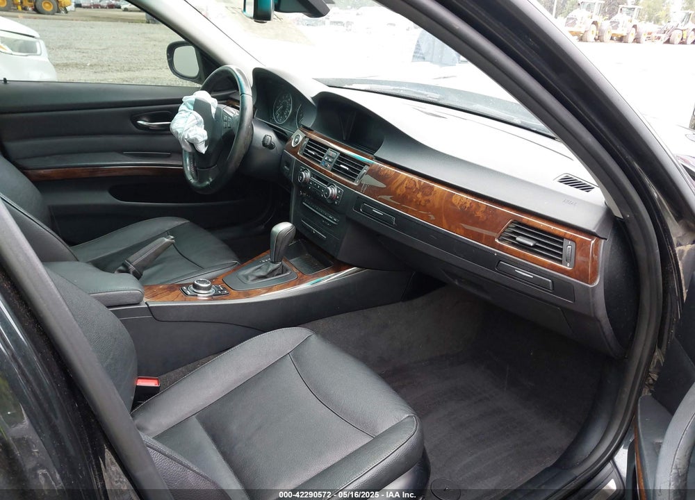 2011 BMW 3 SERIES VIN: WBAPK5C58BF125953