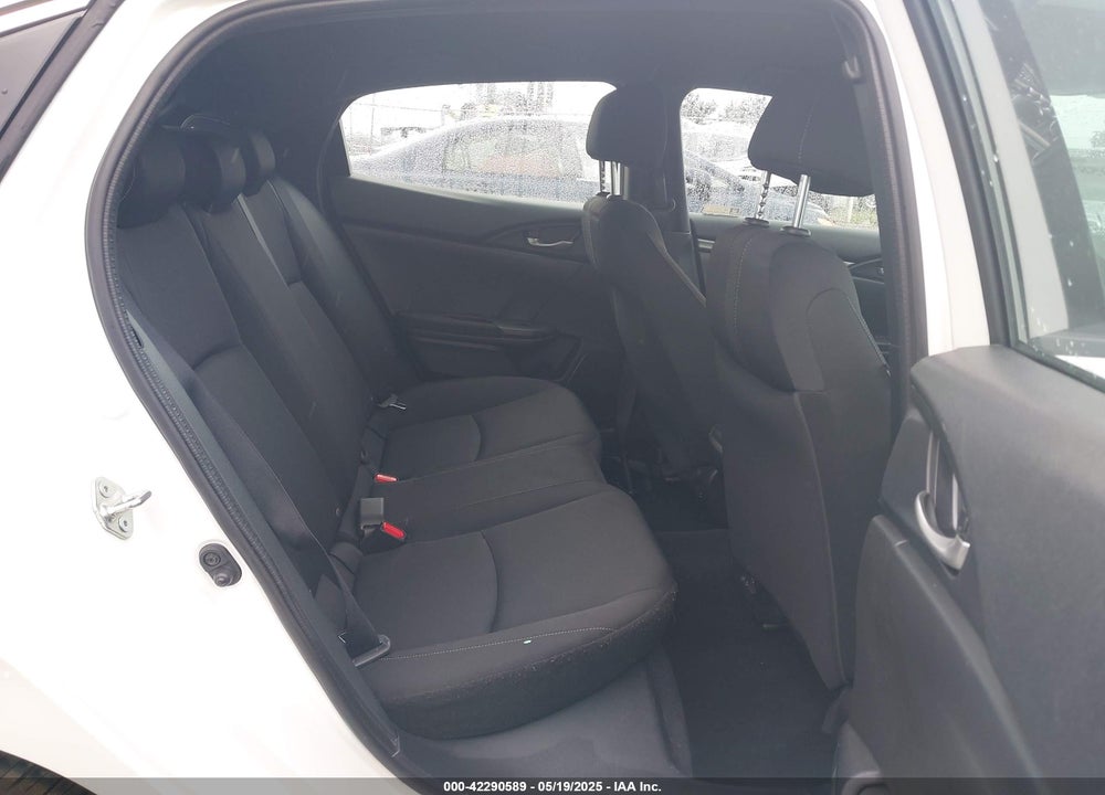 2018 HONDA CIVIC VIN: SHHFK7H28JU414972