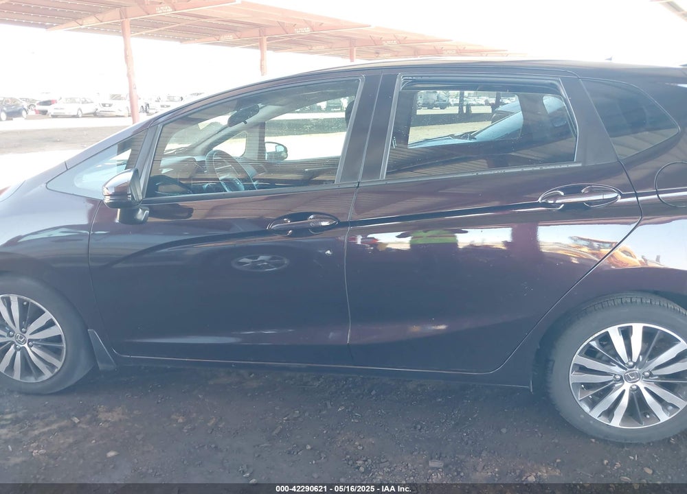 2015 HONDA FIT VIN: 3HGGK5H80FM753499