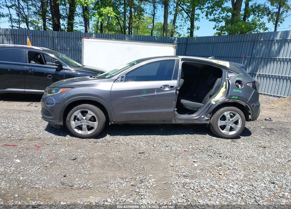 2021 HONDA HR-V VIN: 3CZRU6H38MM747016