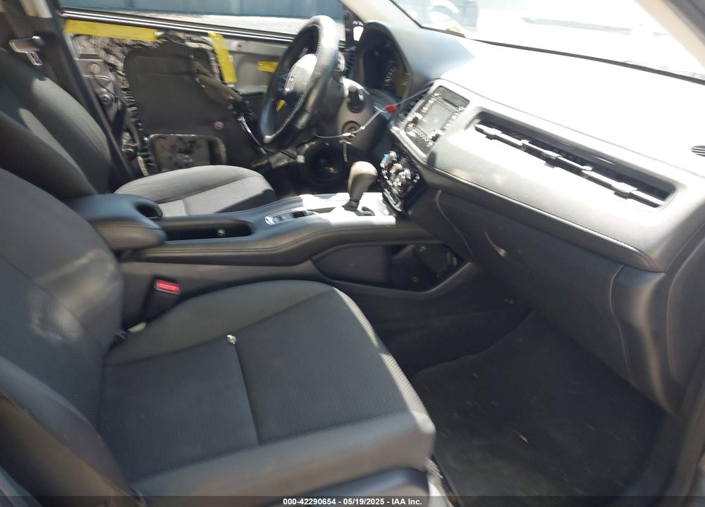 2021 HONDA HR-V VIN: 3CZRU6H38MM747016