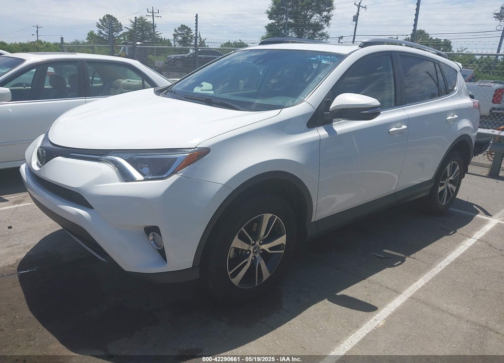 2018 TOYOTA RAV4 VIN: JTMWFREV2JJ209236