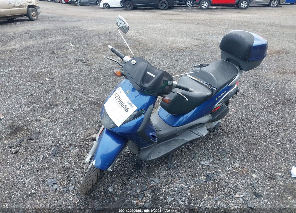 2005 PIAGGIO BV 200 VIN: ZAPM289L555002519