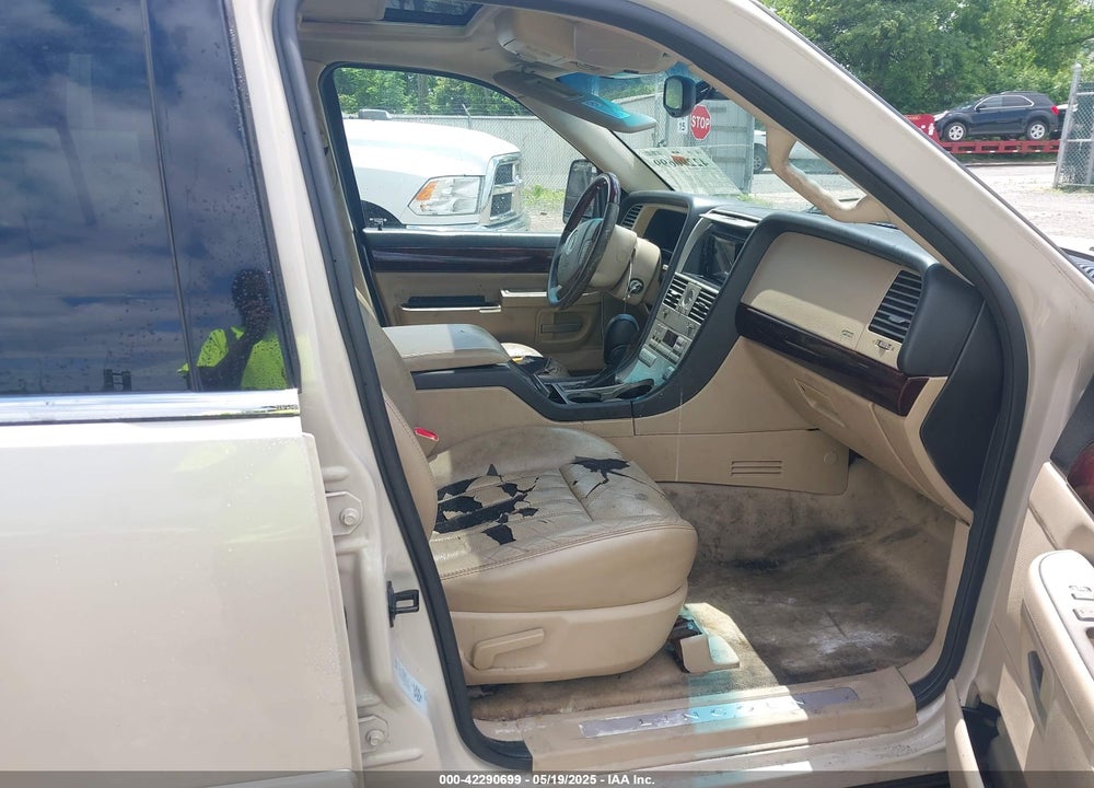 2005 LINCOLN AVIATOR VIN: 5LMEU88H85ZJ14746