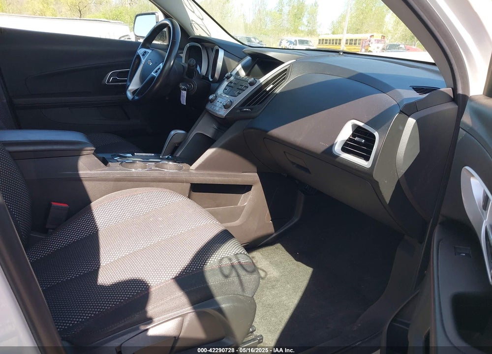 2015 CHEVROLET EQUINOX VIN: 1GNFLFEK8FZ116489
