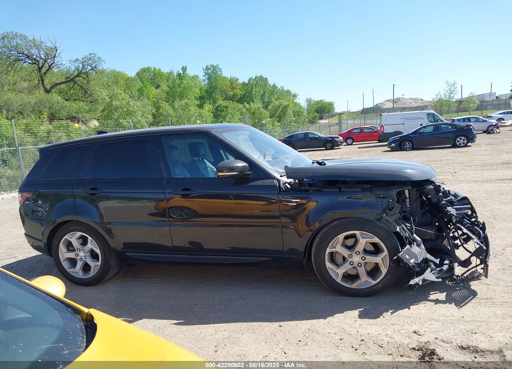 2018 LAND ROVER RANGE ROVER SPORT HSE VIN: SALWR2RV0JA196102