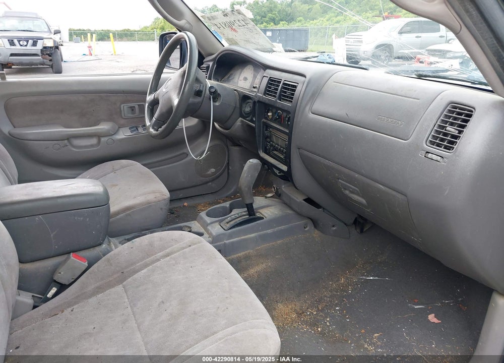 2004 TOYOTA TACOMA PRERUNNER V6 VIN: 5TEGN92N24Z407112