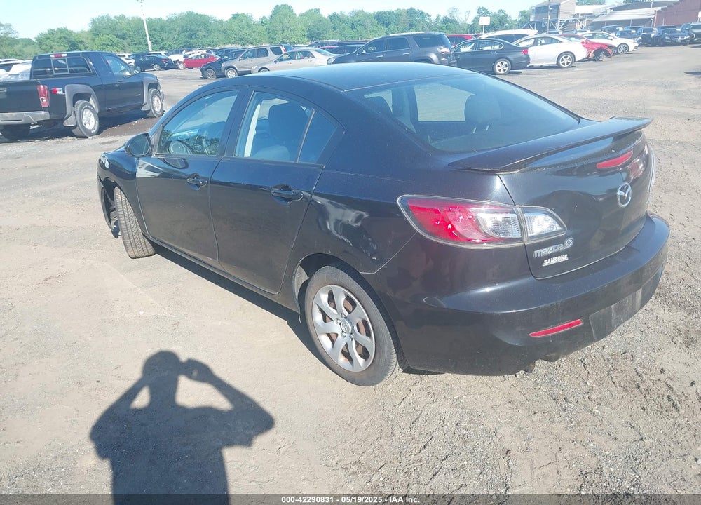2013 MAZDA 3 I SPORT VIN: JM1BL1UPXD1825301