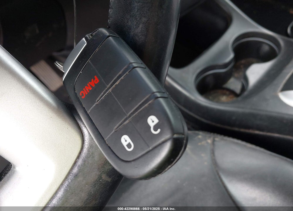 2014 DODGE JOURNEY SXT VIN: 3C4PDDBG2ET143854