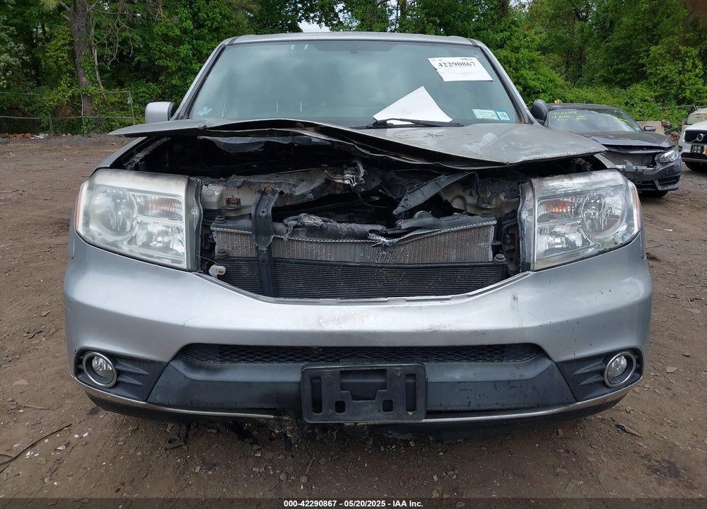 2015 HONDA PILOT SE VIN: 5FNYF4H38FB053093