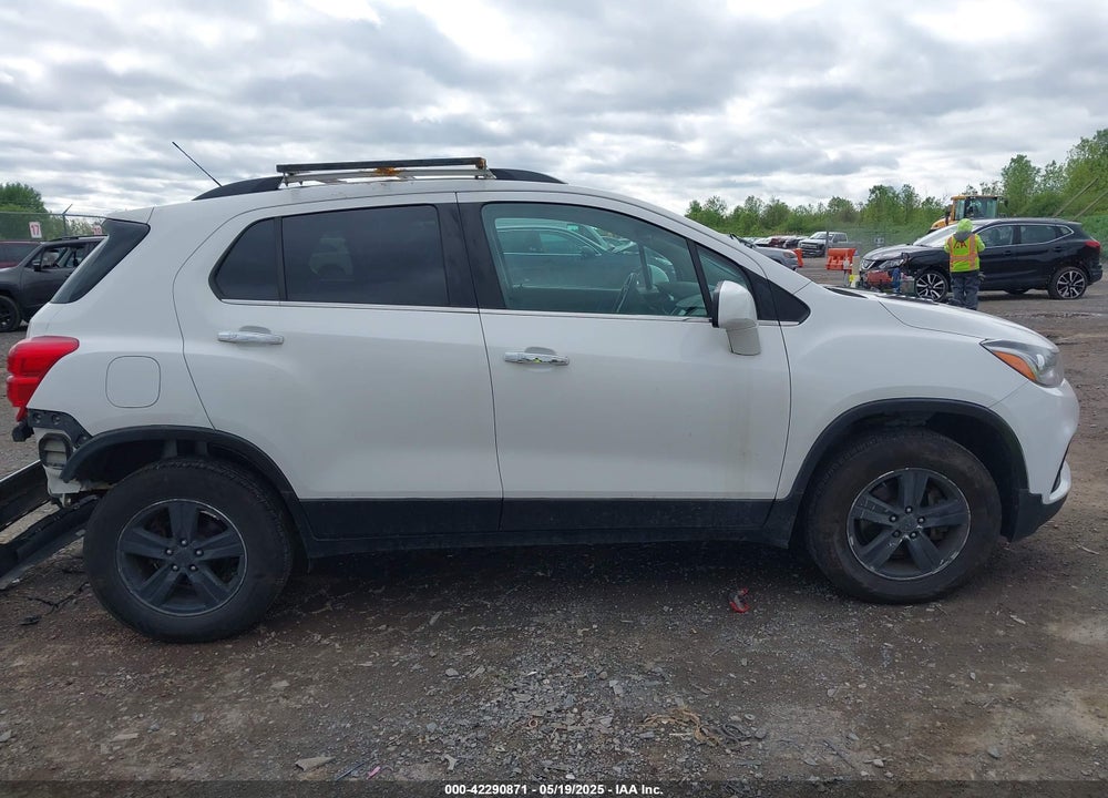 2017 CHEVROLET TRAX VIN: 3GNCJPSB8HL277731