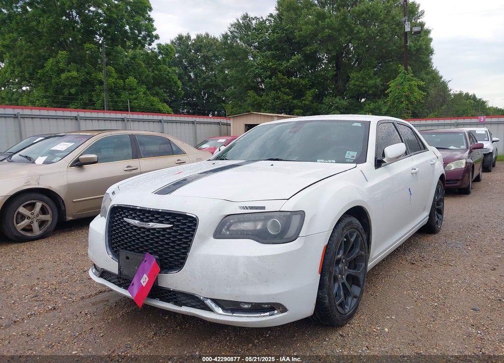 2019 CHRYSLER 300 VIN: 2C3CCABGXKH539507