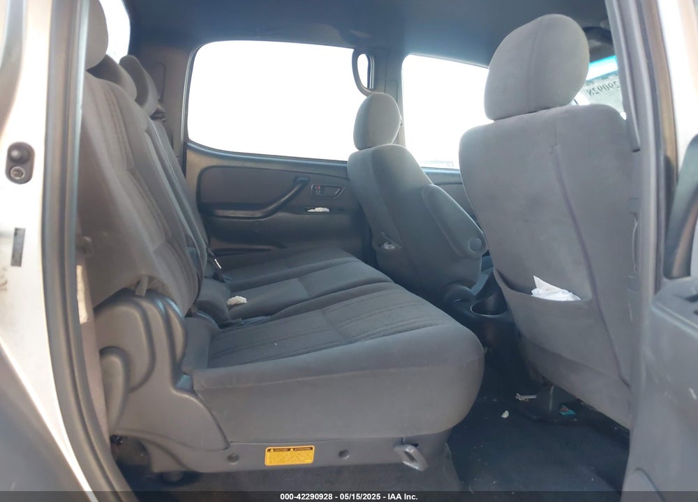 2005 TOYOTA TUNDRA SR5 V8 VIN: 5TBET34115S492326