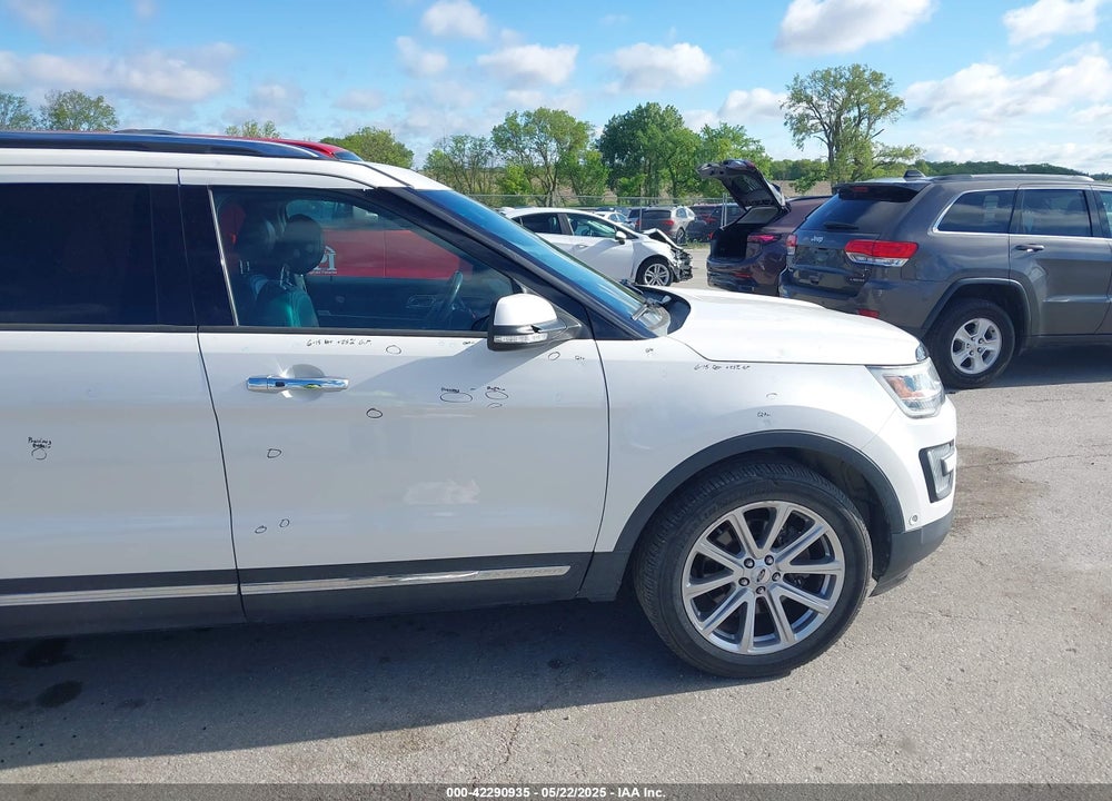 2016 FORD EXPLORER VIN: 1FM5K8F8XGGB68558